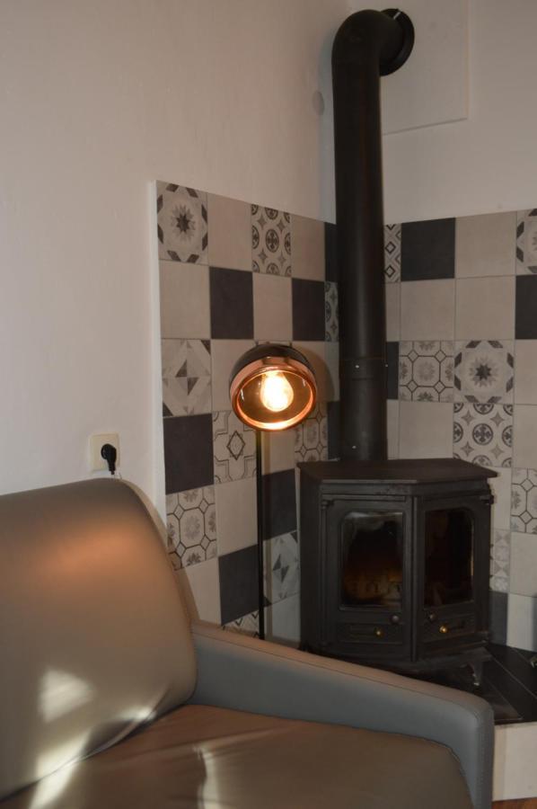 Maison Maliga J&g House Bed & Breakfast